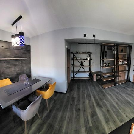 Future Apartments ▍Luxury ▍In The Heart Of Skopje ▍ Bagian luar foto